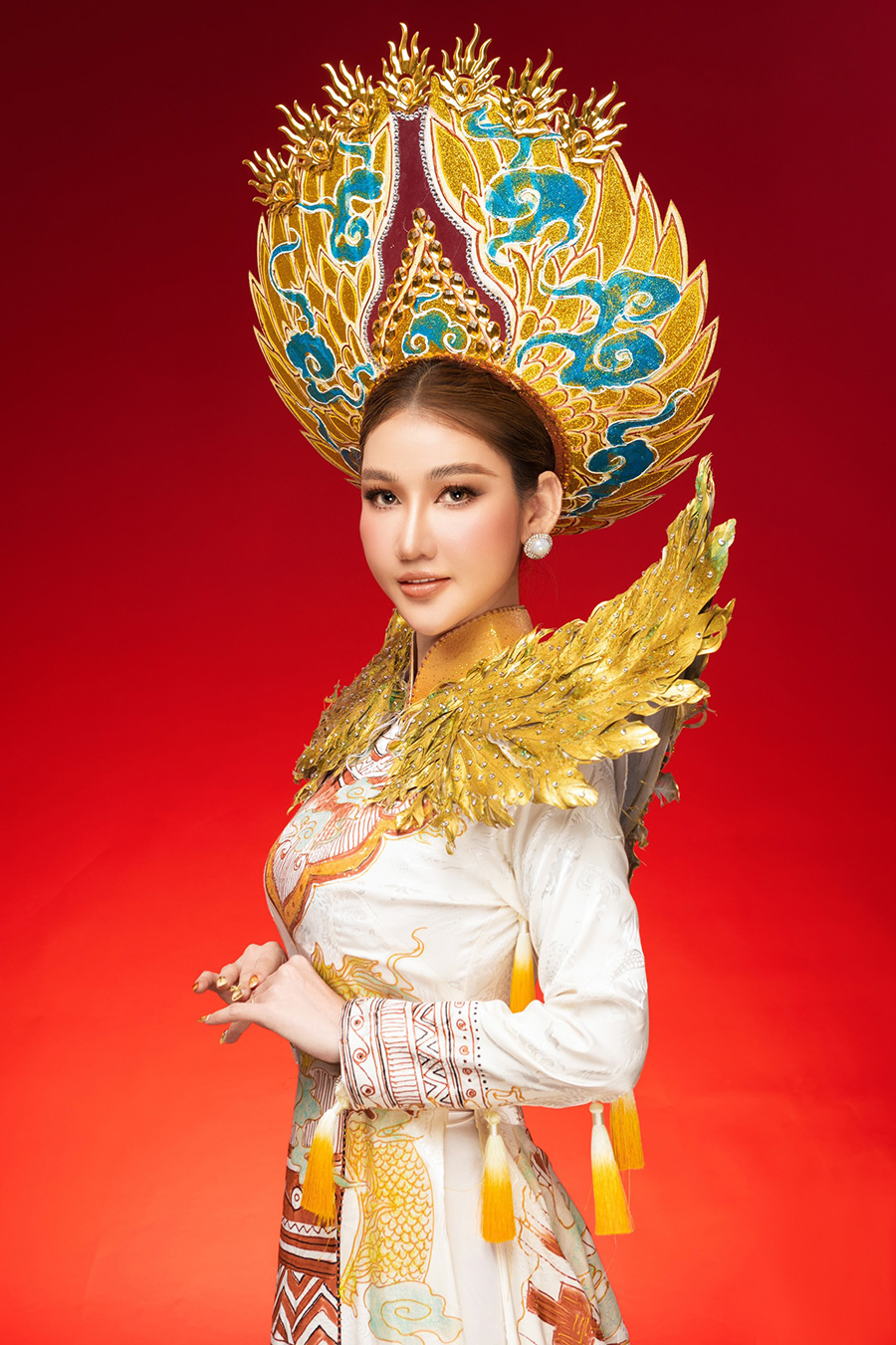 A hau Duong thanh nhan dai su the face beauty 7