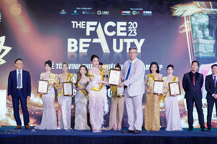 Hoang Thuy Duong dai su the face beauty 19