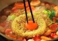 Mì ăn liền chứa đầy chất bảo quản, cần 32 ngày để giải độc? Bác sĩ: Tránh xa 7 loại đồ ăn vặt này