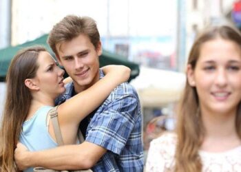 Đàn ông sau khi chia tay đều làm những chuyện này, không chỉ kém bản lĩnh mà còn khiến phụ nữ coi thường