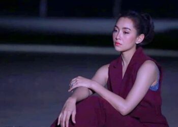 Chồng muốn đổi nhà to hơn, tôi đồng ý bán nhà hồi môn của bố mẹ cho nhưng choáng với âm mưu sau đó
