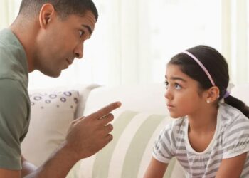 Con không nghe lời, thấp nhất là đánh đòn, cao nhất ít cha mẹ đạt được
