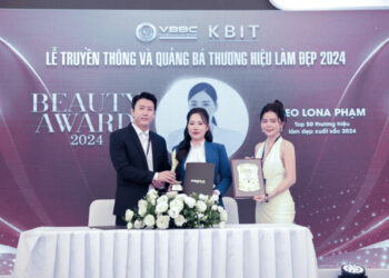 CEO LILY LE – CHỦ TỊCH CHI HỘI THẨM MỸ VIỆT – MALAYSIA – THAM DỰ LỄ TRUYỀN THÔNG VÀ QUẢNG BÁ THƯƠNG HIỆU LÀM ĐẸP  2024 VBBC