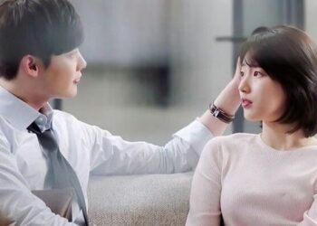 Buổi tối tôi đến nhà một người bạn ăn tối và tìm thấy đôi giày của vợ tôi ở ngoài phòng tắm, tôi về nhà và quỳ gối nhục nhã suốt nửa tháng