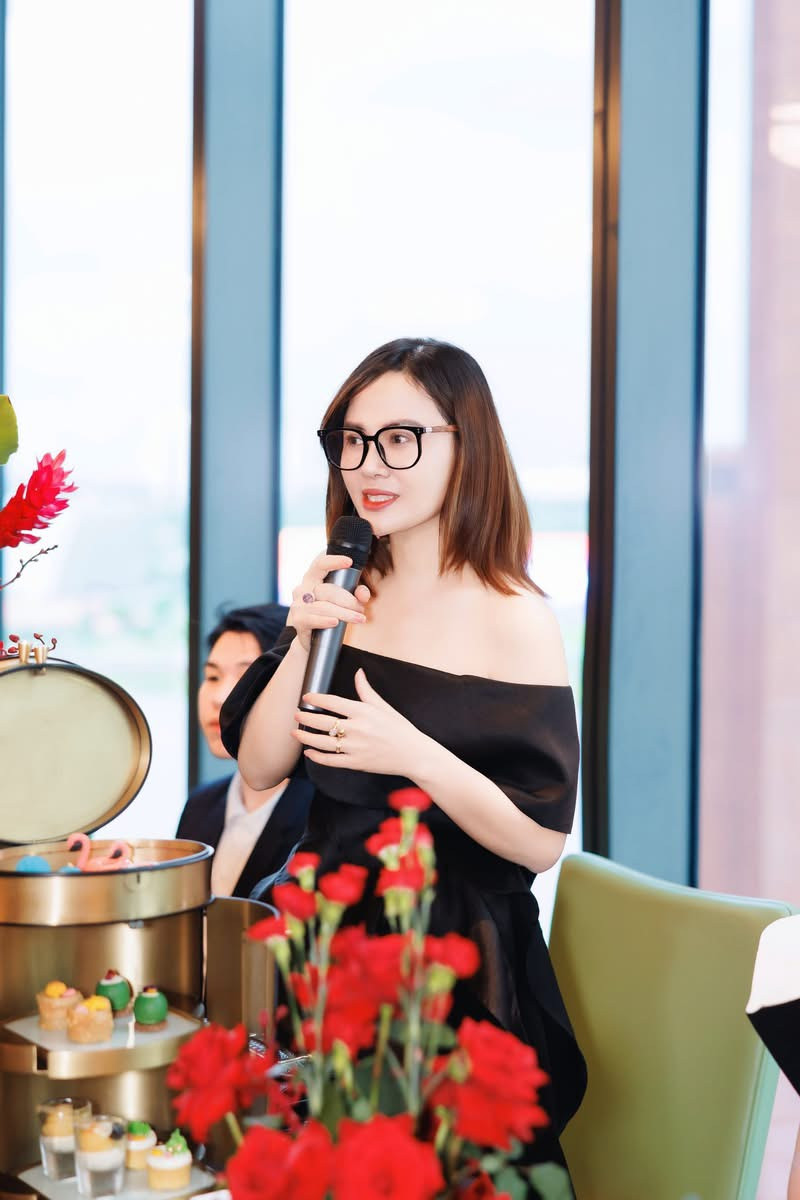 thai hoa supply nha tai tro kim cuong dong hanh cung cac nghe si tai nature brows season 2 3