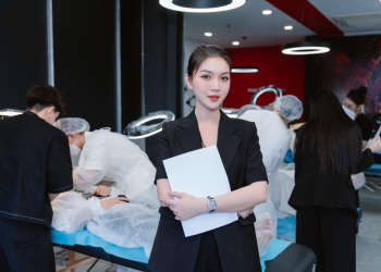 CHUYÊN GIA DIỆU LINH – THẨM MỸ NỘI KHOA