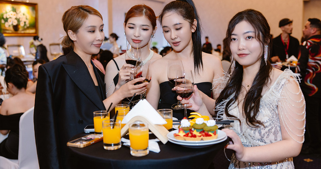 Lễ Hội Sắc Đẹp – Gala Night & Expo: Dấu Ấn Vượt Thời Gian Tại Browista Vietnam & Lash Championship 2025 4 le hoi sac dep gala night expo dau an vuot thoi gian tai browista vietnam lash championship 2025 1