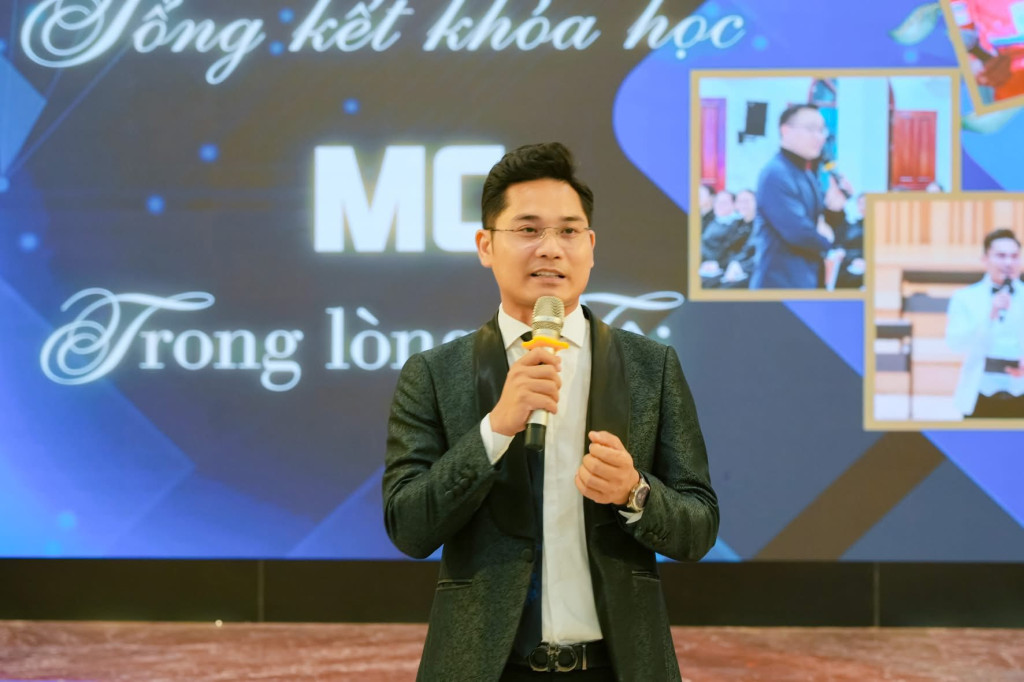 Diễn giả Nguyễn Phúc Nhạc cùng hành trình truyền cảm hứng cho thế hệ trẻ Việt 5 dien gia nguyen phuc nhac cung hanh trinh truyen cam hung cho the he tre viet 8