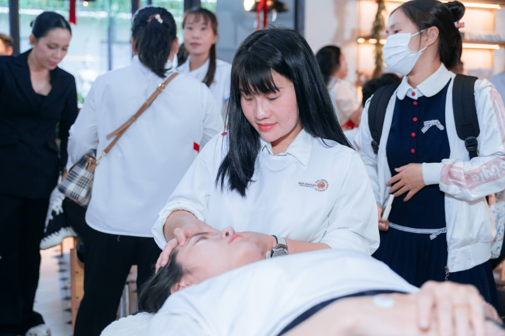 workshop 5 chuyen de doc quyen dau an chuyen mon trong linh vuc tre hoa guong mat 4