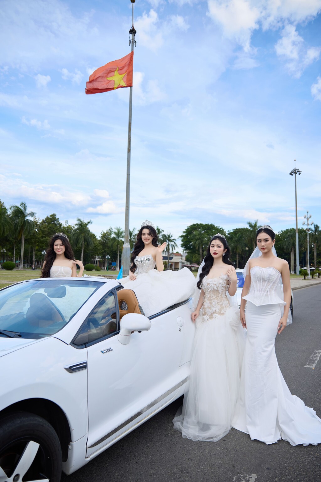 ELSA WEDDING - NƠI VIOLET HUYNH GỬI GẮM TÂM HUYẾT VÀO TỪNG KHOẢNH KHẮC HẠNH PHÚC 3 elsa wedding noi violet huynh gui gam tam huyet vao tung khoanh khac hanh phuc 3