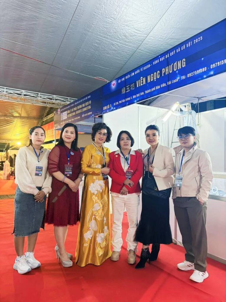 Viên Ngọc Phương và hành trình xây dựng giá trị thương hiệu ngọc bích từ niềm đam mê 2 vien ngoc phuong va hanh trinh xay dung gia tri thuong hieu ngoc bich tu niem dam me 1