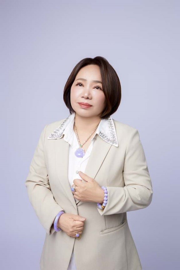 Viên Ngọc Phương và hành trình xây dựng giá trị thương hiệu ngọc bích từ niềm đam mê 1 vien ngoc phuong va hanh trinh xay dung gia tri thuong hieu ngoc bich tu niem dam me